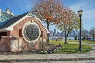 241 Brower Ct 241, West New York, NJ 07093 - Photo 50