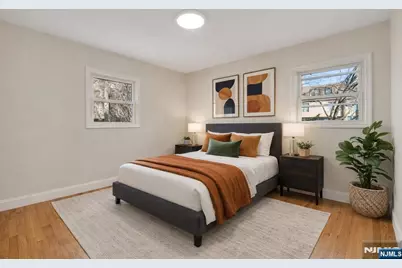 13 Casta Lane 1 #1, Edgewater, NJ 07020 - Photo 6