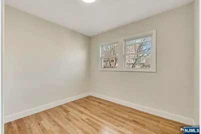 13 Casta Lane 2 #2, Edgewater, NJ 07020 - Photo 12