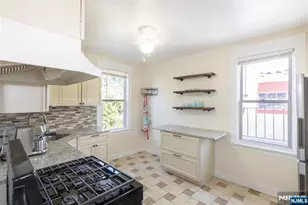 617 Washington Ave, Belleville, NJ 07109 - Photo 2