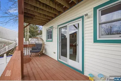 331 Undercliff Avenue, Edgewater, NJ 07020 - Photo 20
