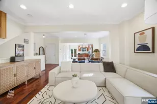 331 Undercliff Ave, Edgewater, NJ 07020 - Photo 8