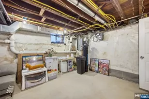 331 Undercliff Ave, Edgewater, NJ 07020 - Photo 36