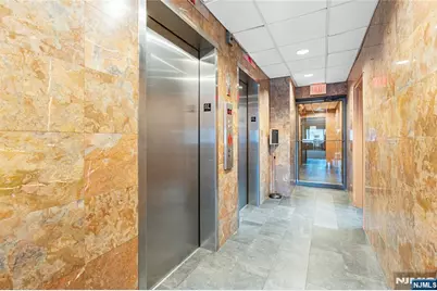 307 Prospect Avenue 17D #17D, Hackensack, NJ 07601 - Photo 18