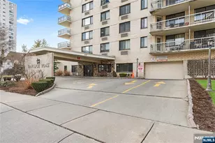 307 Prospect Ave 17D, Hackensack, NJ 07601 - Photo 26