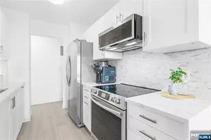 307 Prospect Ave 17D, Hackensack, NJ 07601 - Photo 6