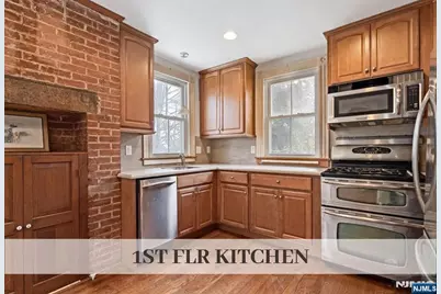 311 S Maple Avenue, Ridgewood, NJ 07450 - Photo 4