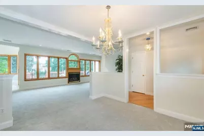 9 Forest Terrace, Wayne, NJ 07470 - Photo 4