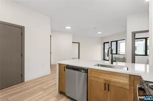 89 Mary Street 501, Paterson, NJ 07503 - Photo 8