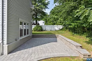 213 Oratam Terrace, Leonia, NJ 07605 - Photo 32