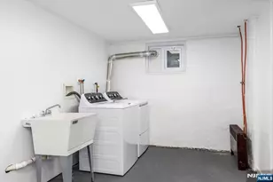 213 Oratam Terrace, Leonia, NJ 07605 - Photo 28