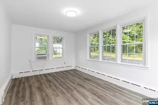 213 Oratam Terrace, Leonia, NJ 07605 - Photo 16