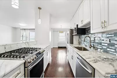 6600 Boulevard East Ad #AD, West New York, NJ 07093 - Photo 14