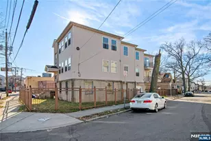 219-221 Clinton Pl, Newark, NJ 07112 - Photo 20