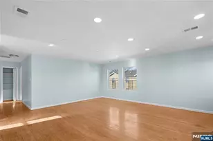 219-221 Clinton Pl, Newark, NJ 07112 - Photo 4