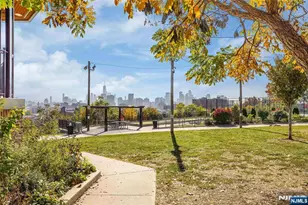 106 Griffith Street 106, Jersey City, NJ 07307 - Photo 32