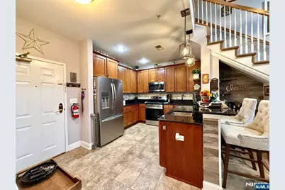 6409 Brookhaven Court, Riverdale, NJ 07457 - Photo 2