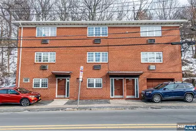 601 Fairview Avenue, Fairview, NJ 07022 - Photo 2