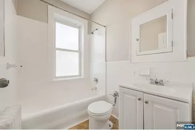 2 Washburn Place 306 #306, Caldwell, NJ 07006 - Photo 12