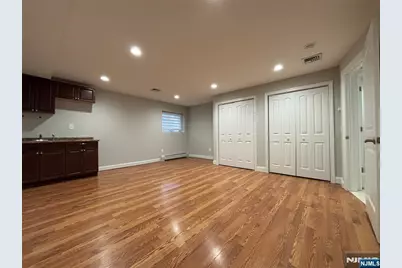 324 2nd Street B(Left) #B(Left), Palisades Park, NJ 07650 - Photo 12