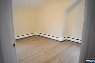 149 E 9th St, Clifton, NJ 07011 - Photo 4