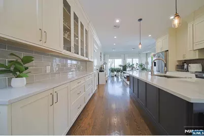 269 9th Street C #C, Palisades Park, NJ 07650 - Photo 18