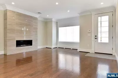 269 9th Street C #C, Palisades Park, NJ 07650 - Photo 2