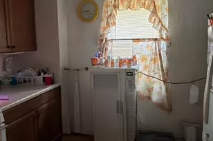 669 Scotland Rd, Orange, NJ 07050 - Photo 2