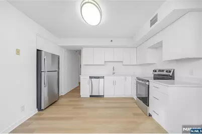 316 Prospect 4E #4E, Hackensack, NJ 07601 - Photo 16