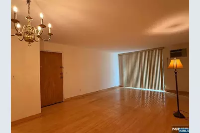 468 Liberty Street 201 #201, Little Ferry, NJ 07643 - Photo 6