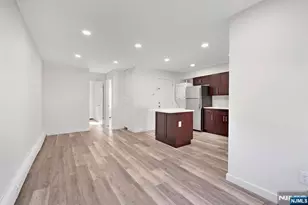 561 Broad, Carlstadt, NJ 07072 - Photo 12