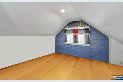 631 6th Avenue, Lyndhurst Township, NJ 07071 - Photo 24