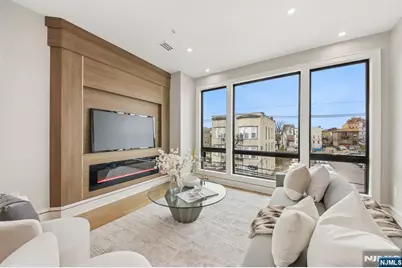 134 Hancock 3 #3, Jersey City, NJ 07307 - Photo 6