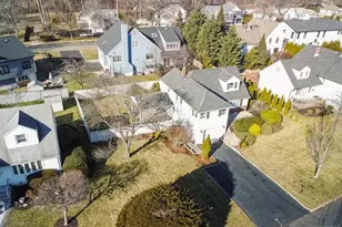 127 E Village Circle, Paramus, NJ 07652 - Photo 38