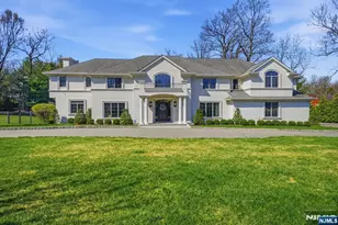 257 Truman Dr, Cresskill, NJ 07626 - Photo 1