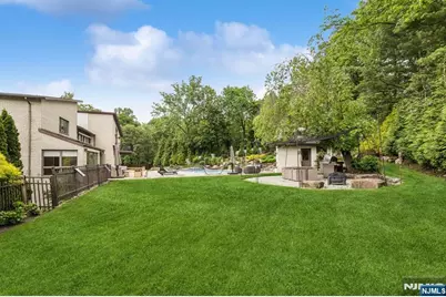 63 Eisenhower Drive, Cresskill, NJ 07626 - Photo 42