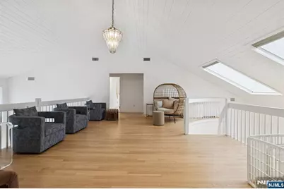 63 Eisenhower Drive, Cresskill, NJ 07626 - Photo 20