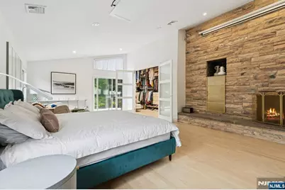 63 Eisenhower Drive, Cresskill, NJ 07626 - Photo 22