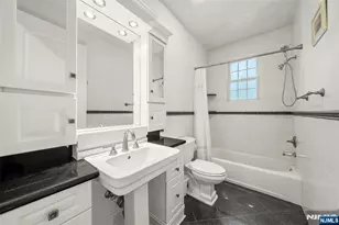 172 Briarheath Ln, Clark Township, NJ 07066 - Photo 24