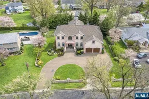 172 Briarheath Ln, Clark Township, NJ 07066 - Photo 34