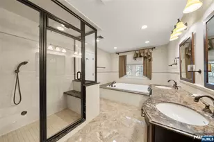 172 Briarheath Ln, Clark Township, NJ 07066 - Photo 18