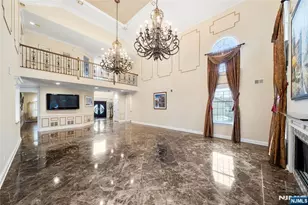 172 Briarheath Ln, Clark Township, NJ 07066 - Photo 8