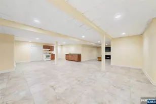 172 Briarheath Ln, Clark Township, NJ 07066 - Photo 26