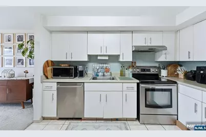320 Anderson Avenue 1B #1B, Fairview, NJ 07022 - Photo 10