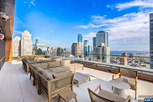 155 Bay Street 808, Jersey City, NJ 07302 - Photo 14