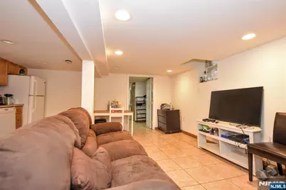 423 8th Street, Fairview, NJ 07022 - Photo 8