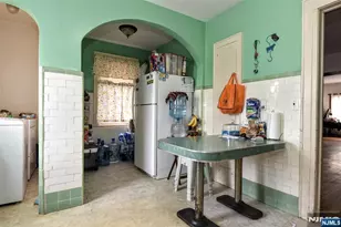 423 8th St, Fairview, NJ 07022 - Photo 22