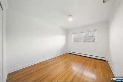 1128 Abbott Boulevard, Fort Lee, NJ 07024 - Photo 18