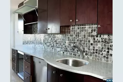 2200 N Central Road 15E #15E, Fort Lee, NJ 07024 - Photo 10