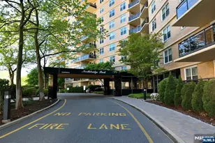 2200 N Central Road 15E, Fort Lee, NJ 07024 - Photo 1
